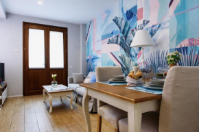 Lora Luxury House,parking Como